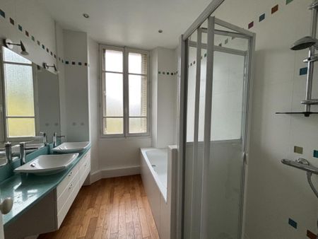 Maison T11 à louer - 295 m² - Photo 4