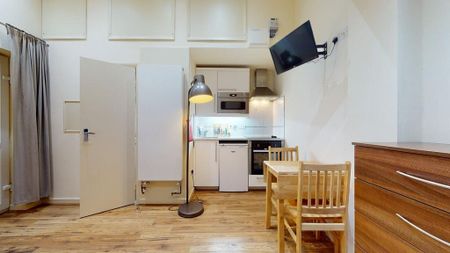 Studio to rent - Photo 4