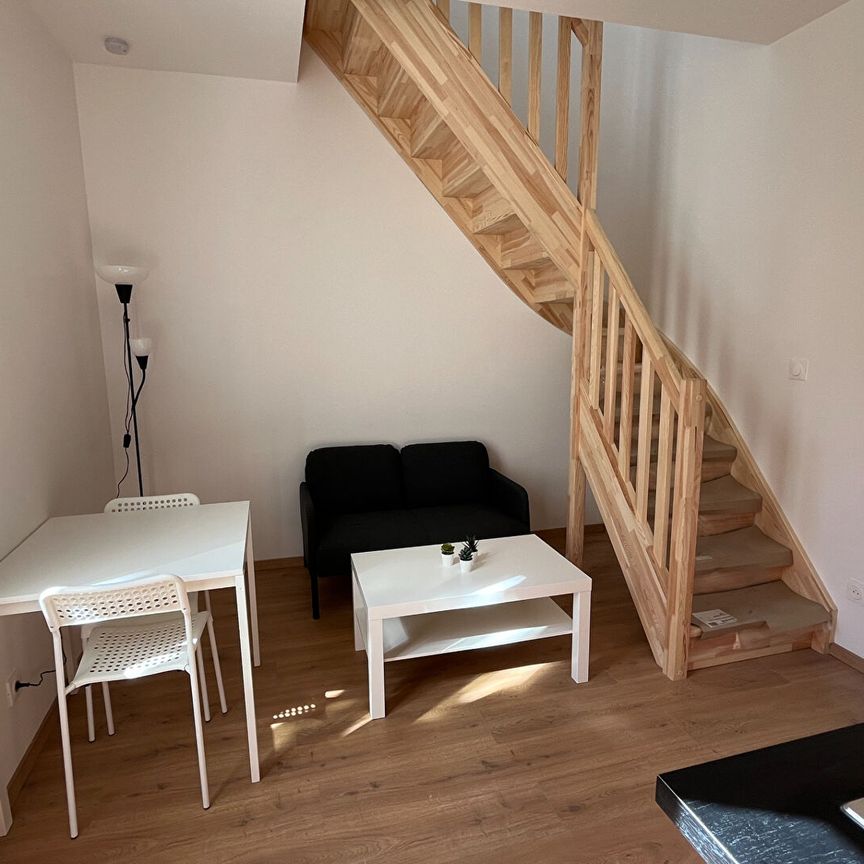 Location Appartement 2 pièces 25m² - Photo 1
