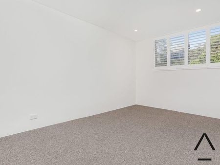 Quiet, Spacious apartment in a great location - Photo 4