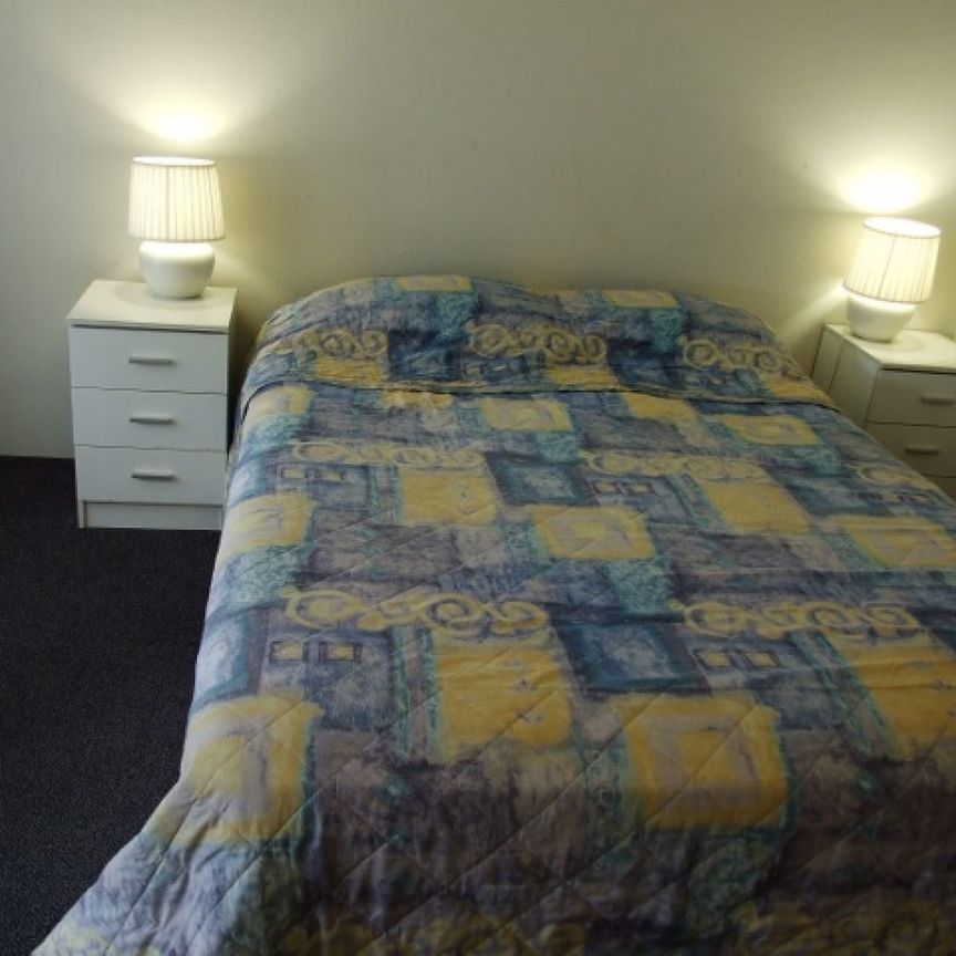 Fully Furnished Bedsitter on the Macksville River - Photo 1