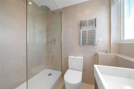 Cromwell Road, London, SW7 flat to rent - Photo 2