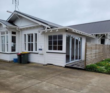 56a Cutfield Road, Lynmouth, New Plymouth - Photo 1
