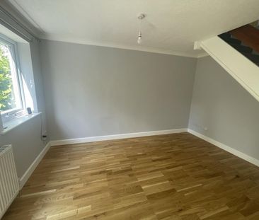 3 bedroom detached house to rent - Photo 2