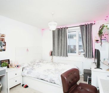 Woodfield Road - Photo 5