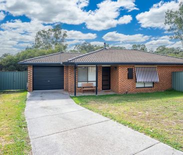 FRESHLY RENOVATED - CONVENIENT AND COMFORTABLE LIVING! - Photo 1