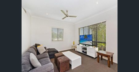 Quiet lifestyle in a central Kirwan pocket - Photo 2