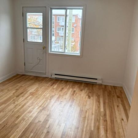 Métro Langelier, à louer, 41/2, - Photo 3