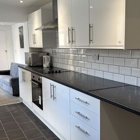 Gresham Road, Middlesbrough - Photo 1