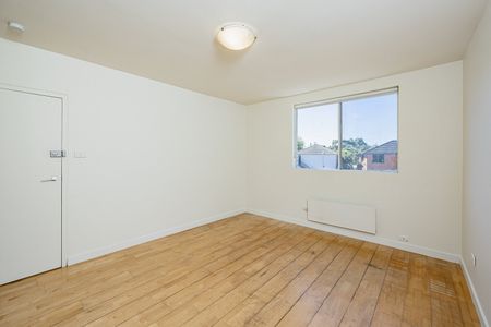 16/44 Kneen Street, Fitzroy North VIC 3068 - Photo 2