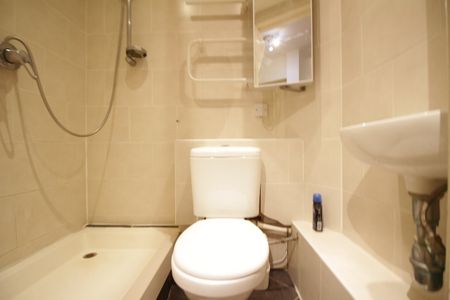 4 Bed Flat, Carrol Close, NW5 - Photo 5