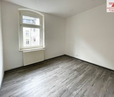 Wohnen mit Stil – Moderne 3-Raum-Wohnung in Aue - Photo 1