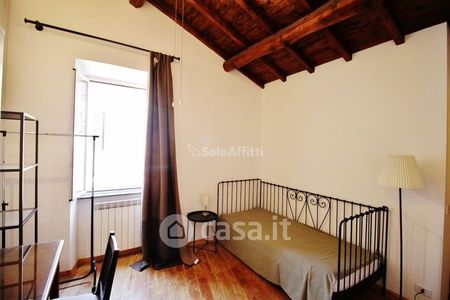 Quadrilocale in Affitto in Via dei Sulpici 29 a Roma - Photo 3