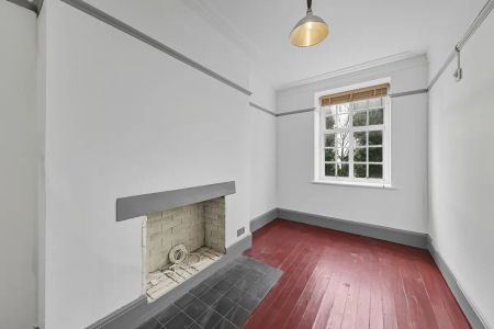 1 bedroom flat in 409 Finchley Road - Photo 3