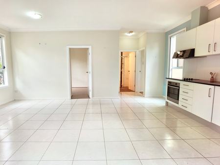 Unit B, 135 Pennant Hills Road, Carlingford, NSW - Photo 3