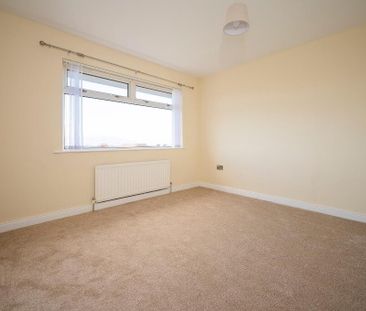 33 Beechgrove Gardens, Belfast, BT6 0NN - Photo 3