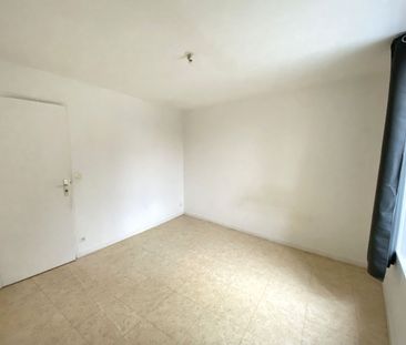 Location Appartement 3 pièces 68m² - Photo 4