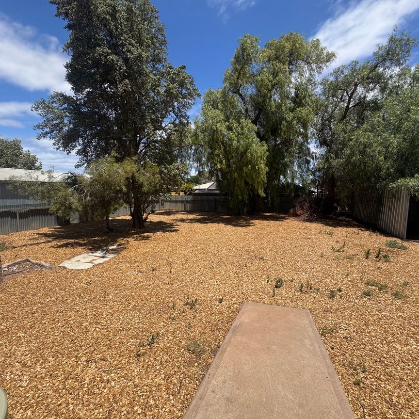 15 Harris Street, Stirling North - Photo 1