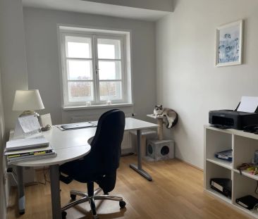 Geräumige Drei Zimmer Wohnung im Zentrum von Krems - Photo 1