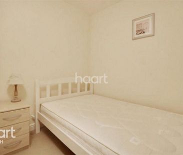 3 bedroom semi-detached house to rent - Photo 3