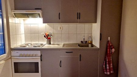 2½ Zimmer-Wohnung in Laupen (ZH), möbliert, auf Zeit - Photo 2