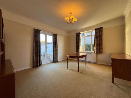 3 bedroom bungalow to rent - Photo 2