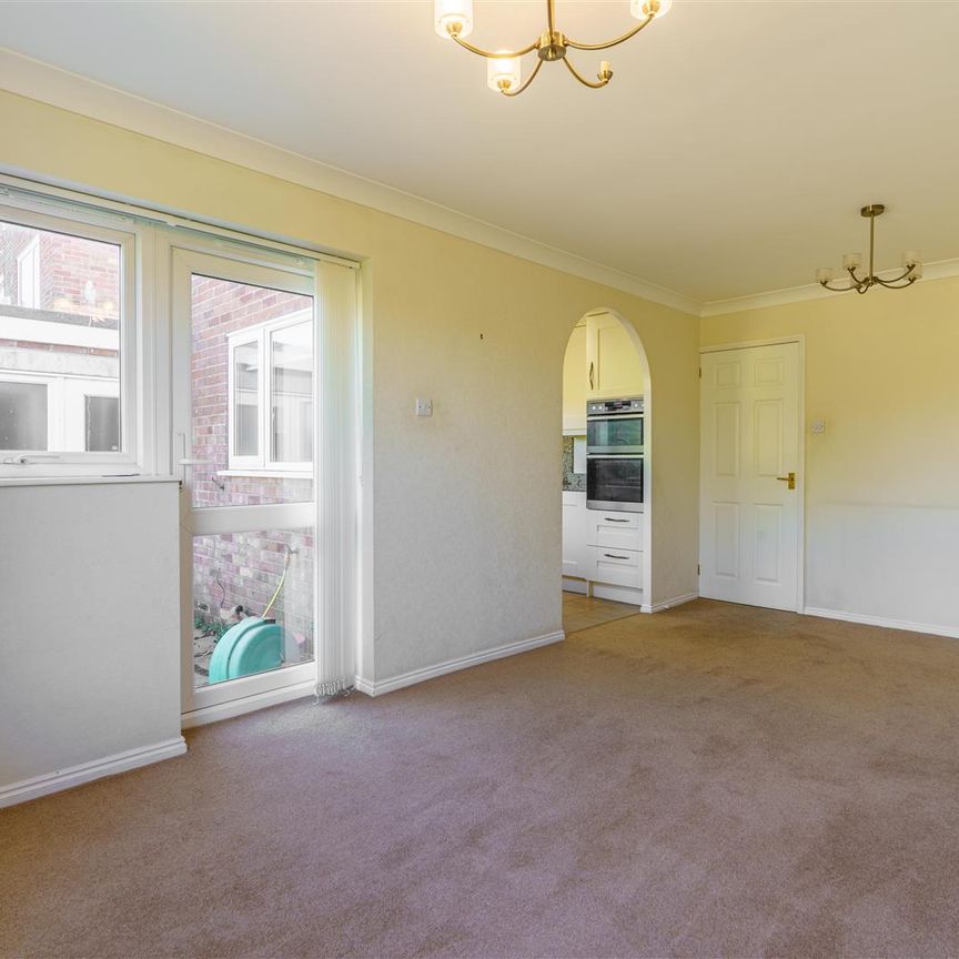 4 bed detached house to rent in Magenta Crescent, Newcastle Upon Tyne, NE5 - Photo 1