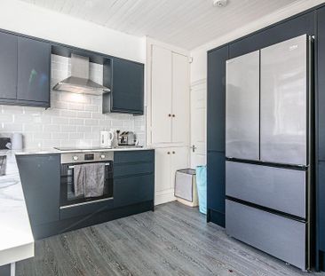 3 bedroom house to rent - Photo 3