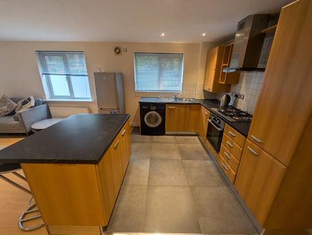 St Philips Court, Hulme, Greater Manchester, M15 6HE - Photo 2