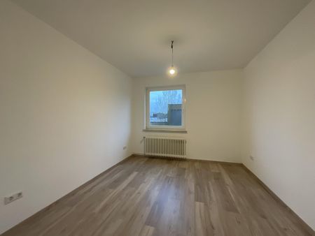 Charmante 3-Zimmer-Wohnung in Wilhelmshaven  Gemütliches Zuhause mit Tageslichtbad - Photo 2