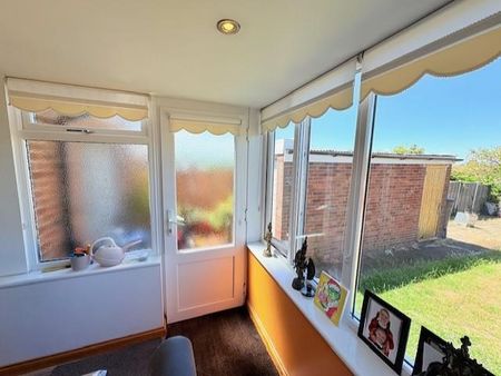 1 bedroom detached bungalow to rent - Photo 4