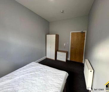 1 bedroom penthouse to rent - Photo 6