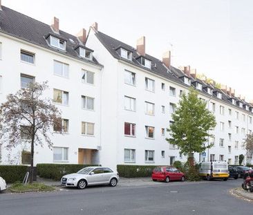 Nachmieter zum 01.Dezember gesucht: Moderne Wohnung mit Küchenübern... - Foto 4