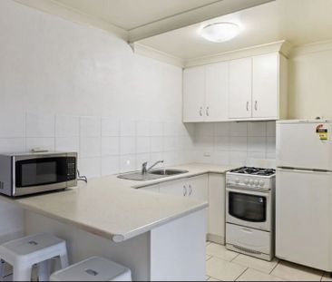 Convenient Location - Photo 2