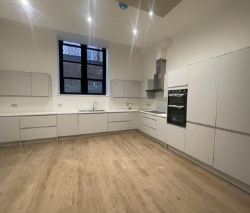 3 bedroom apartment to rent - Photo 1