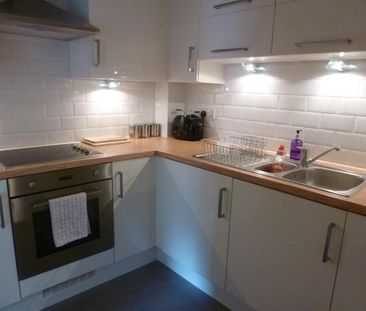 Coxhill Way, Aylesbury - Photo 3