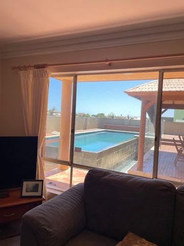 Quinns Rocks - Photo 4