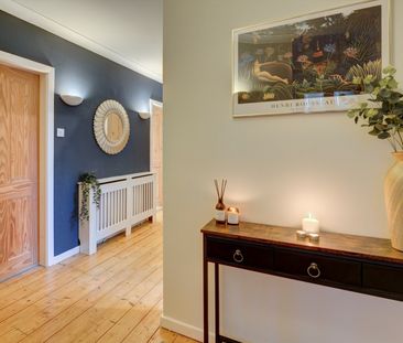 2 Bed Maisonette, Becketts Park Drive, LS6 - Photo 1