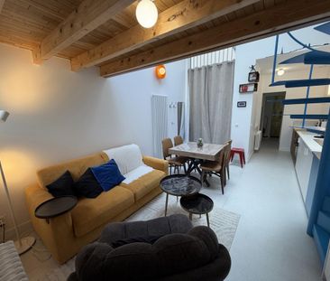 Location Appartement 1 pièce Meublé 38m² PARIS 15ème - Photo 1