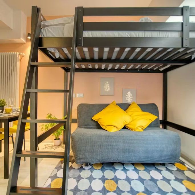 Viale Giovanni Suzzani, Milan, Lombardy 20162 - Photo 1