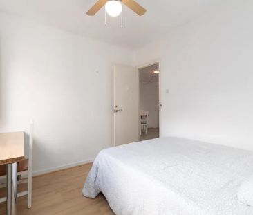 Calle Almácera, Valencia, Valencian Community 46017 - Photo 3