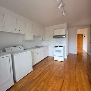 Charmant ensoleillee / Bright Sunny 3 1/2 - Photo 2