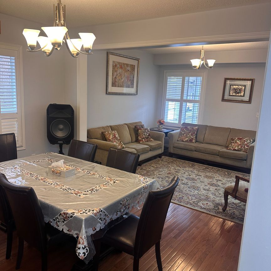 For Lease - 89 Fairwood Circle, Brampton, Ontario - Photo 1