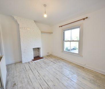 Boundary Road, Loudwater, Buckinghamshire,HP10 - Photo 5