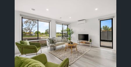 Modern, Low-Maintenance Living in a Convenient Kilmore Location - Photo 3