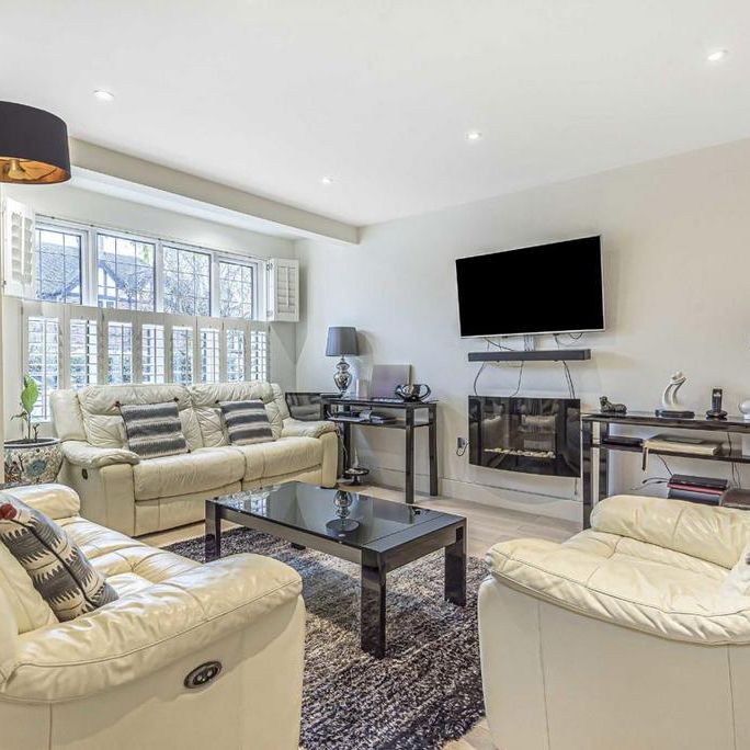 5 bedroom house to rent - Photo 1