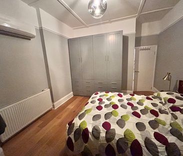 2 Bed Flat, Riffel Road, NW2 - Photo 4