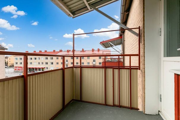 Hertig Karls allé, Örebro - Photo 1