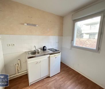 Location Appartement 2 pièces 53m² ELBEUF 76500 - Photo 1