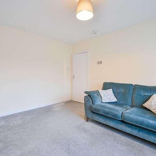 Carlyle Road, Ealing, W5 - Photo 1